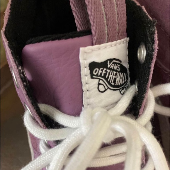 New Vans MTEf Women’s High Top Vans - Picture 7 of 10